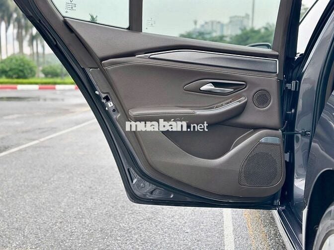 VinFast Lux A2.0 2019 2.0 AT - 46000 km
