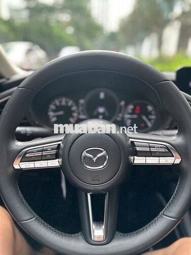 Mazda 3 2024 1.5L Luxury - 21999 km