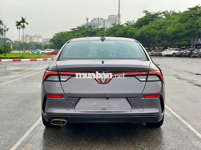 VinFast Lux A2.0 2019 2.0 AT - 46000 km