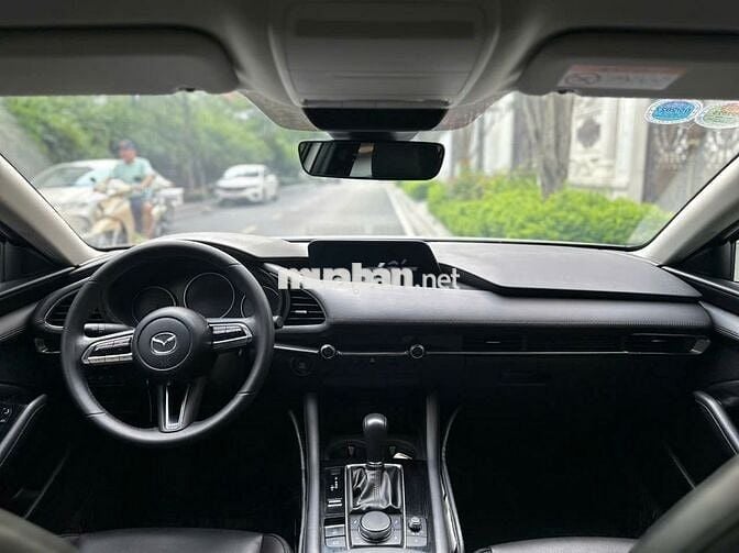 Mazda 3 2024 1.5L Luxury - 21999 km