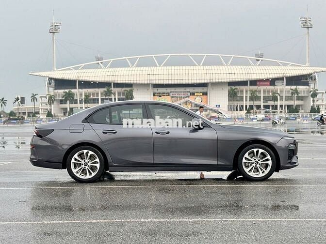 VinFast Lux A2.0 2019 2.0 AT - 46000 km