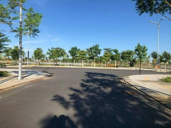 Bán đất nền ven Đà Nẵng, trục đường 7,5m. Giá chỉ 17m/m2. 