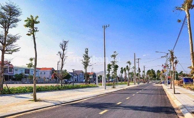 Bán đất nền ven Đà Nẵng, trục đường 7,5m. Giá chỉ 17m/m2. 