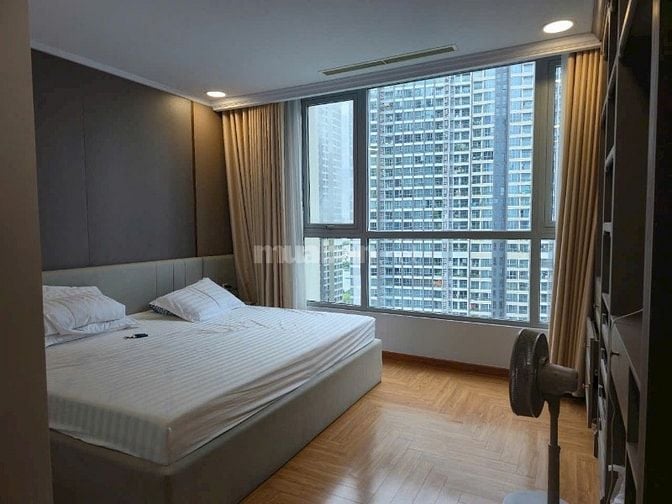 Chung cư Satra, Phan Đăng Lưu, PN: 2p ngủ, 2wc, NT mới, 17triệu, 90m2 