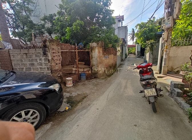 Chính chủ bán lô đất 111m vuông vắn ô tô đổ cửa