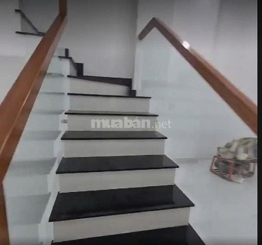 Cho thuê nhà mặt tiền Lũy Bán Bích, P.Hiệp Tân, Q.Tân Phú giá 17tr