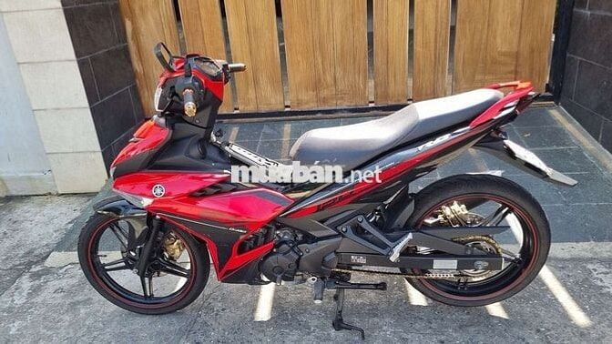 Bán lại xe Exinter 150cc đời 2018