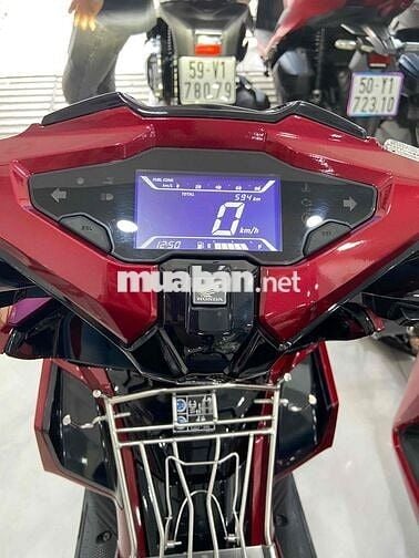 ab 125cc đời 2025 mới đi 594km, zin 100%