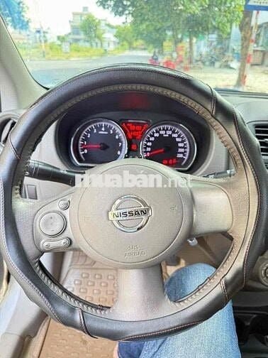 Nissan Sunny 2015 XV - 80000 km