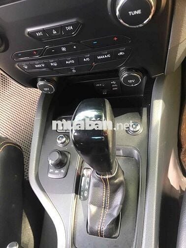 Ford Ranger 2016 Wildtrak 3.2 4x4 AT - 18000 km