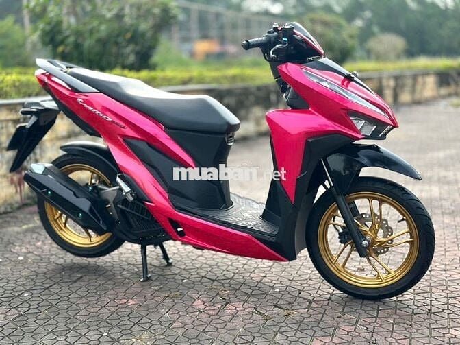 Vario 2021 trả góp 0 đồng 18 tuổi nhận xe