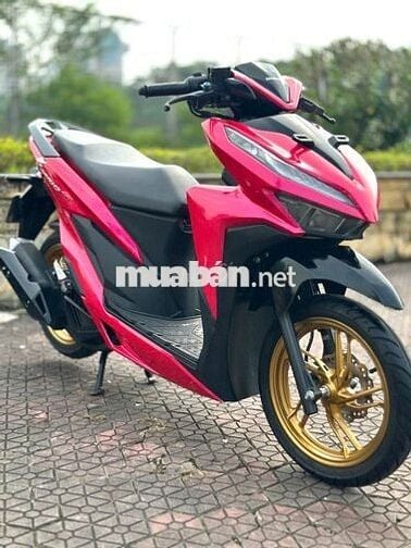 Vario 2021 trả góp 0 đồng 18 tuổi nhận xe
