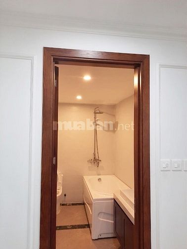 Căn hộ Studio cao cấp tại Tòa nhà T-Place, nằm ở phố Lý Thường Kiệt - 