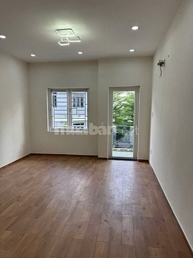 HIẾM! BÁN MẶT TIỀN 4 TẦNG ĐƯỜNG SỐ KHU CƯ XÁ CHU VĂN AN 