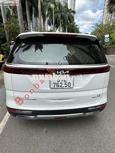 Kia Carnival 2021 Signature 3.5G - 70000 km