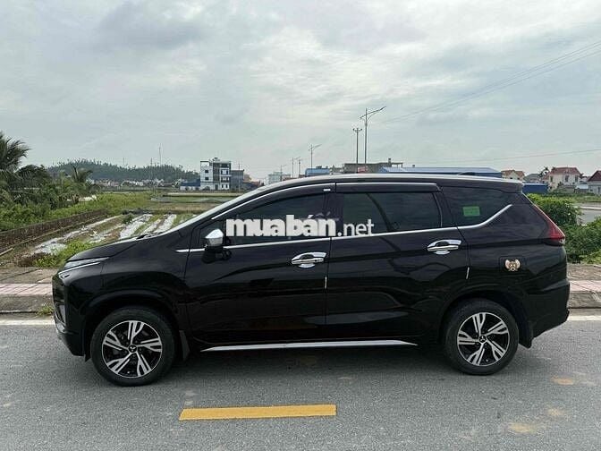 Mitsubishi Xpander 2020 AT - 100000 km