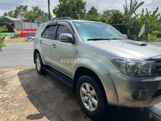 Fortuner 209 máy dầu , rất thích hợp cho gd và chạy dịch vụ