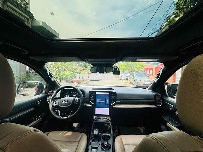 ✅Ford Everest 2023 Titanium+ 2.0 AT 4x4 - 50000 km