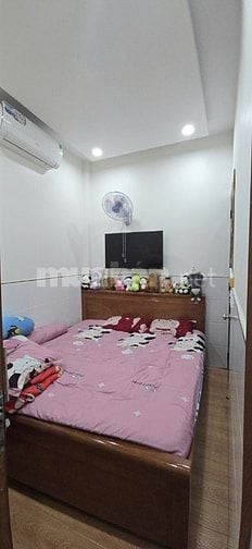 bán nhà hiệp thành q12 1 trệt 1 lầu 35m2 giá 2.95 tỷ sổ hồng chính chủ