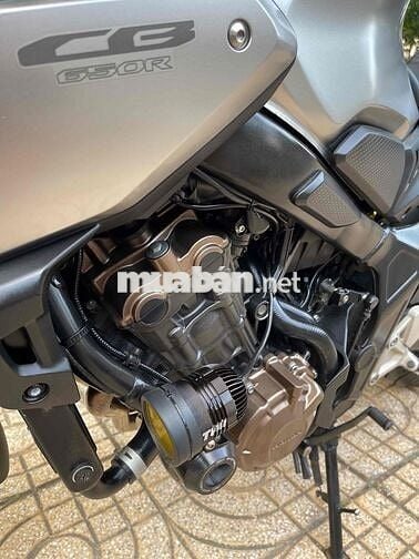 Honda CB650R 2020 zin, đã bảo dưỡng, chính chủ ban