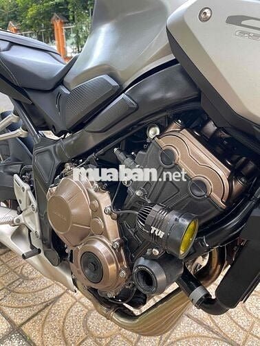 Honda CB650R 2020 zin, đã bảo dưỡng, chính chủ ban