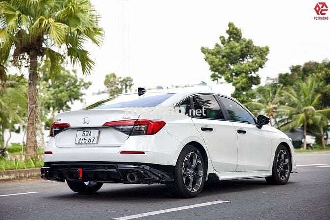 CIVIC G SENSING 2023, ODO: 10.000KM, SƠN ZIN 100%