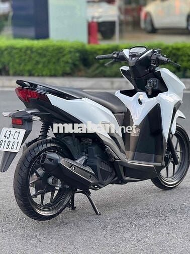 Honda- vario 125cc