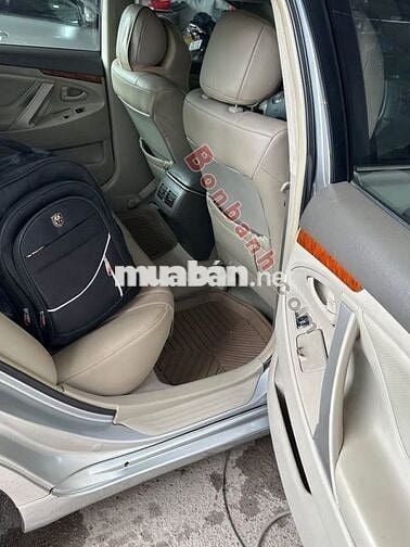 Toyota Camry 2.4AT 2008 – Xe đẹp hiếm có