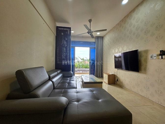 Cho thuê căn hộ sân vườn Opal Garden 2PN, view hồ bơi đẹp nhất khu