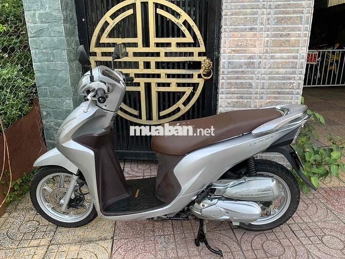 Vision 2018 khoá chìa máy zin chất áo đẹp bs 65