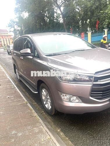 Toyota Innova 2019 2.0E - 80000 km