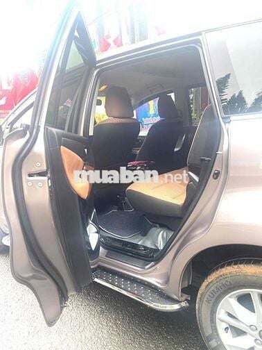 Toyota Innova 2019 2.0E - 80000 km