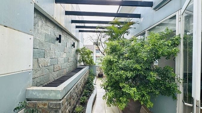 Biệt thự đẹp khu VIP sân bay Hoàng Hoa Thám, 150m2 4 Tầng đường 8m  