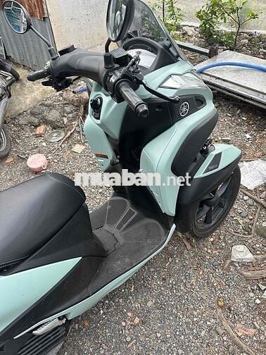 xe mới mua cần bán