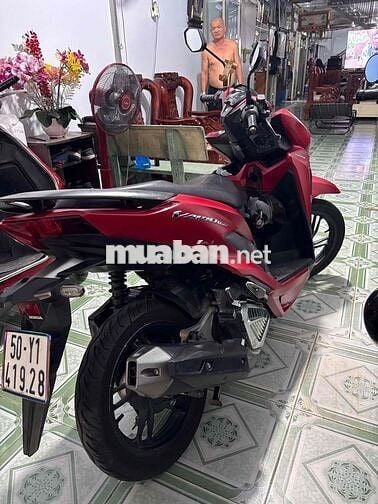 Vario đỏ nhám 2019