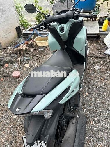 xe mới mua cần bán