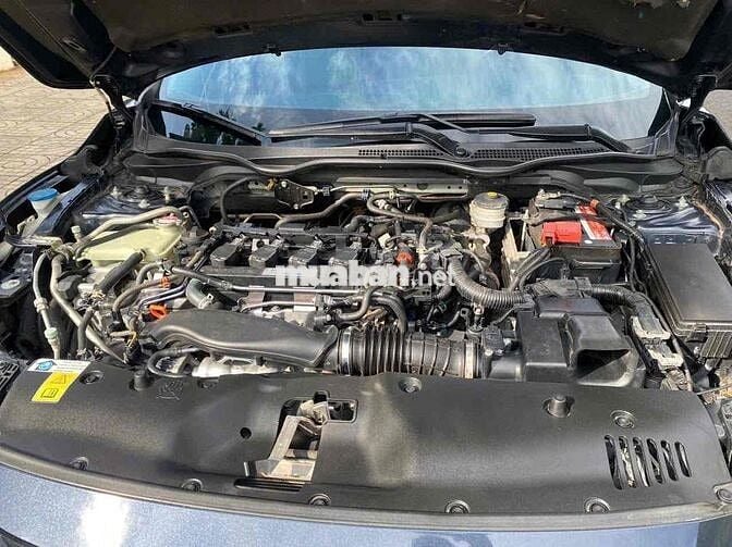 Bán xe Honda Civic bản cao cấp 1.5 turbo RS