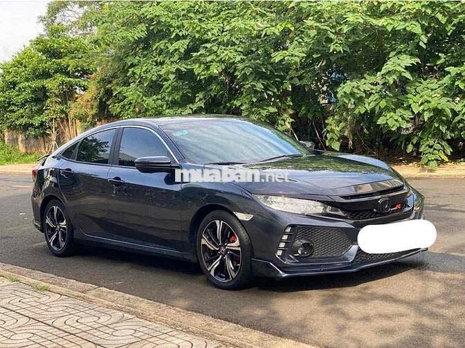 Bán xe Honda Civic bản cao cấp 1.5 turbo RS