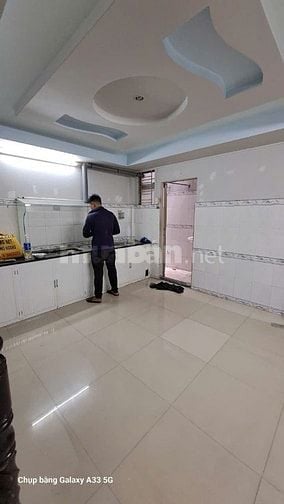 Cho thuê nhà mặt tiền Hoàng Ngọc Phách, P.Phú Thạnh, Q.Tân Phú giá 16t