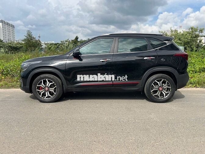 Kia Seltos 2024 1.5 Turbo GT-Line - 18000 km