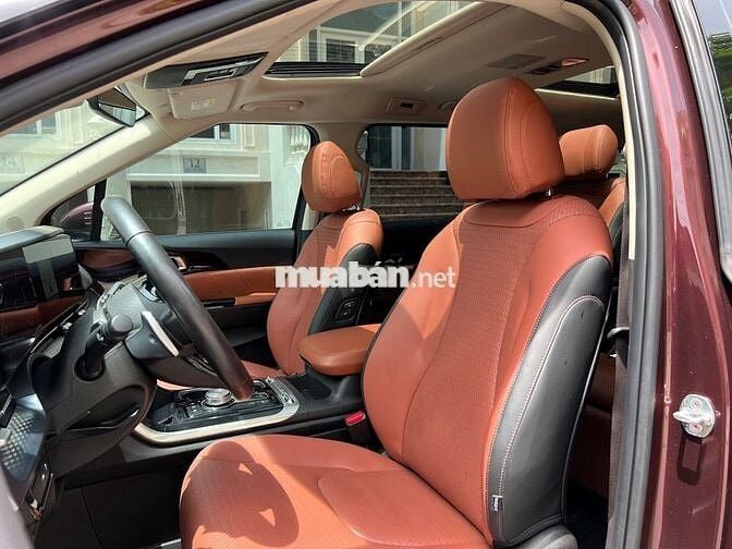 Kia Carnival 2022 Signature dầu, xe công ty XHĐ