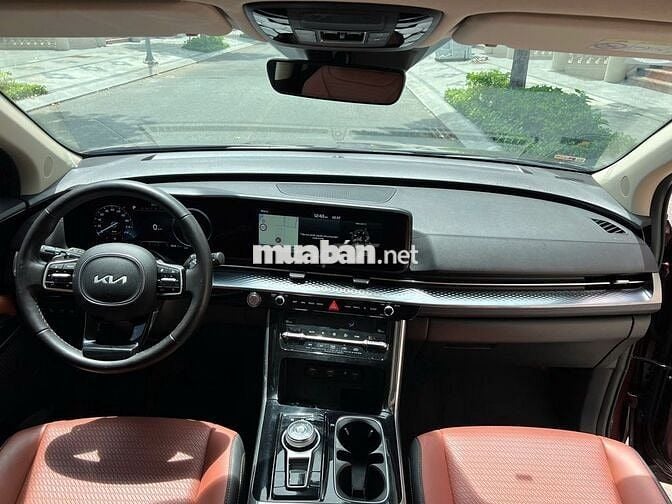 Kia Carnival 2022 Signature dầu, xe công ty XHĐ