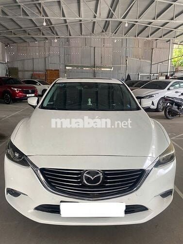 Mazda 3 2018 1.5 AT Sedan - 74999 km