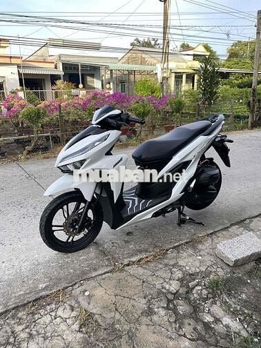 Cần Bán Vario 150 Máy Zin Màu Hot