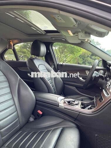 Mercedes Benz C Class 2019 C200 Exclusive - 65000