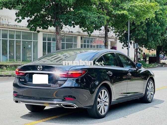 Mazda 6 2021 2.0 Premium, full lịch sử,có bảo hành
