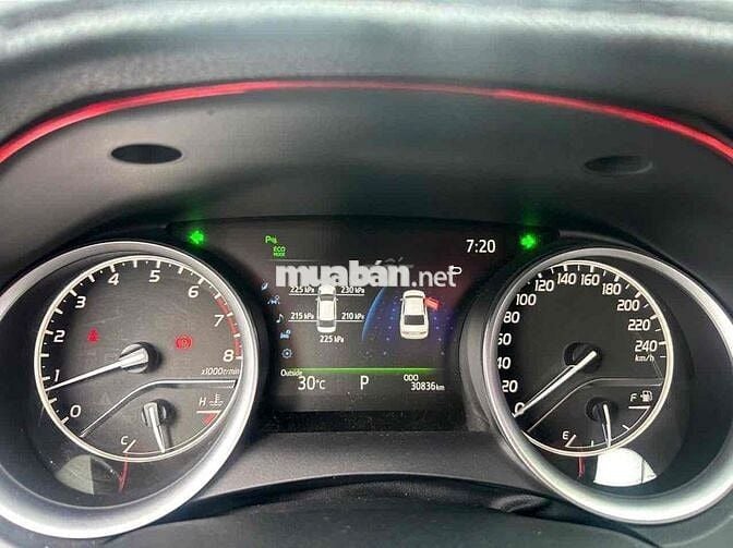 Toyota Camry 2019 2.5Q - 31000 km