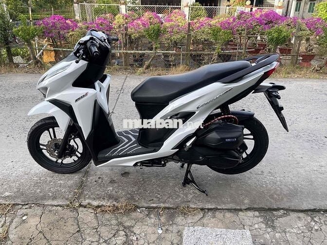 Cần Bán Vario 150 Máy Zin Màu Hot