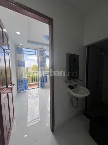 Nhà 1trệt 1lầu,2PN gần chợ Mỹ Hạnh Nam 500m, KCN Xuyên Á,Hóc MônTPHCM