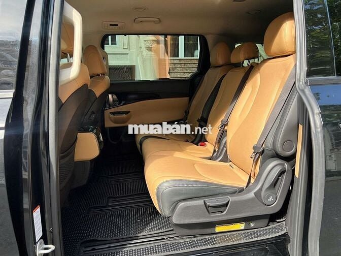 Kia Carnival 2022 2.2D Premium 8 chỗ, vay NH 70%